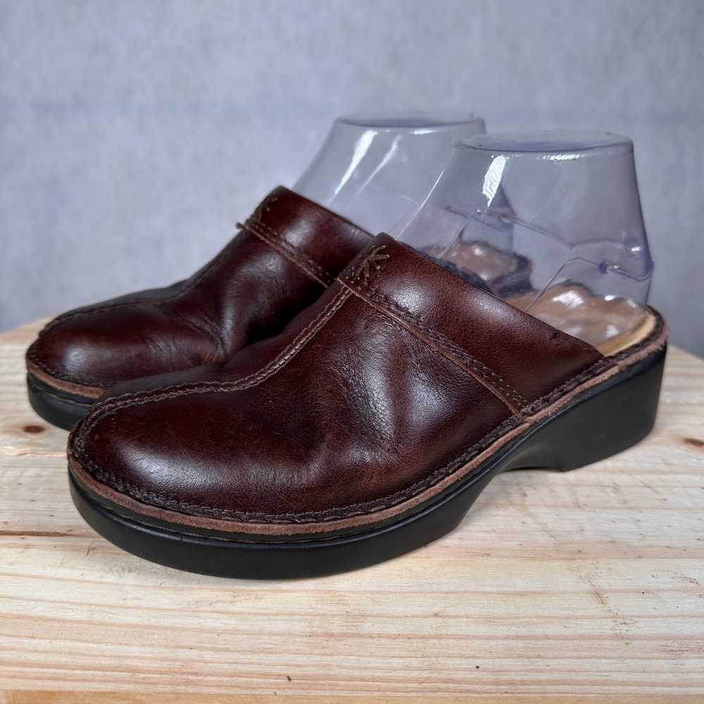 Naot Brown Leather Clogs Mule